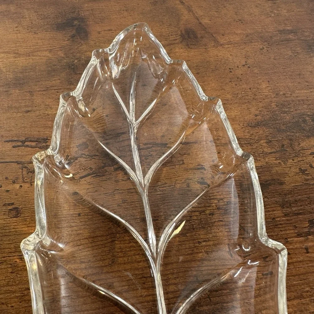 Vintage Clear Glass Leaf Shaped Relish Tray‎ Nut Trinket Dish 9.75